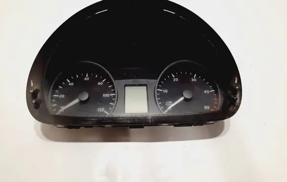 Speedometer (instrument cluster)