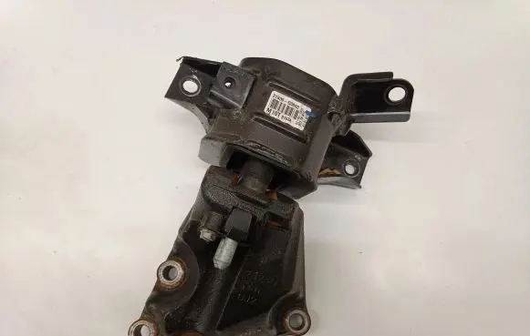 Hyundai Bayon Engine mounting bracket 21830Q0000
