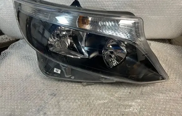Mercedes-Benz V Class W447 Headlight/headlamp A4479067800 1EL01128418