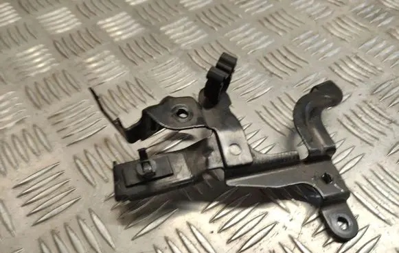 Opel Astra K Other engine bay part 55489558