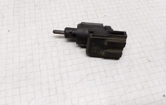 Skoda Octavia Mk1 (1U) Brake pedal sensor switch 1J0945511C