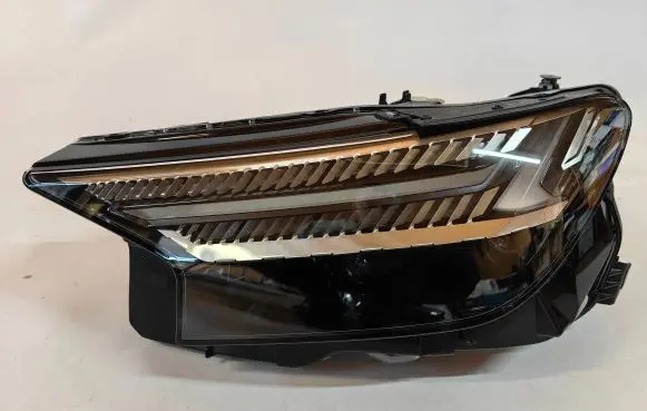 Audi Q4 Sportback e-tron Headlight/headlamp