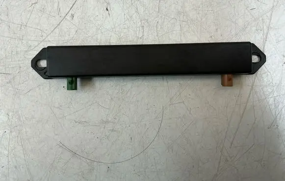 Dodge Durango Antenna control unit P68306857AA