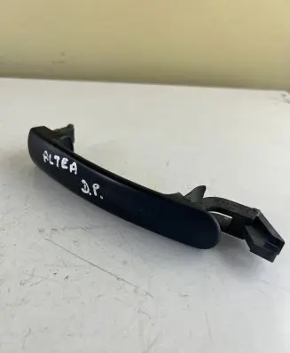 Seat Altea XL Front door exterior handle 3B0837207