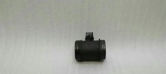 BMW 6 E63 E64 Mass air flow meter 7524136