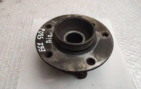 BMW 5 E60 E61 Rear wheel bearing hub 