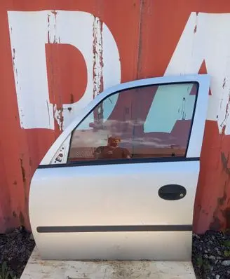 Opel Meriva A Front door