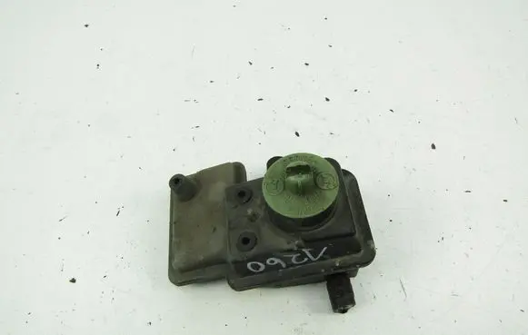 Volkswagen Polo III 6N 6N2 6NF Power steering fluid tank/reservoir 