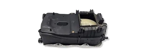 Mercedes-Benz E C207 W207 Air filter box A6510901101