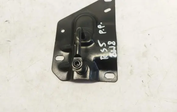 Audi RS5 Engine bonnet/hood lock/latch loop/hook 8W0823186D