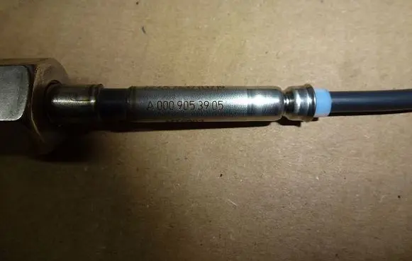 Mercedes-Benz X-class W470 Exhaust gas temperature sensor A0009053905