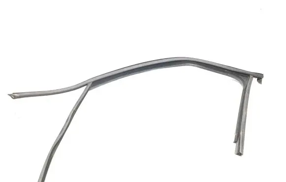 Volkswagen Tiguan Allspace Rubber seal front door window/glass 837839431