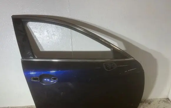 Mazda 6 Front door