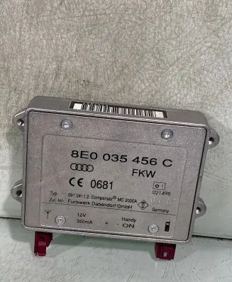 Audi A6 Allroad C6 Antenna control unit 8e0035456c