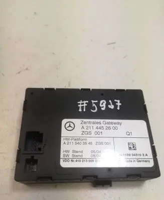 Mercedes-Benz CLS C219 Gateway control module A2114452600