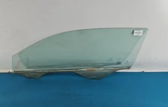 KIA Ceed Front door window glass four-door IMPRK1561552