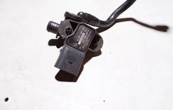Audi A5 8T 8F Air pressure sensor 036906051C 0261230053