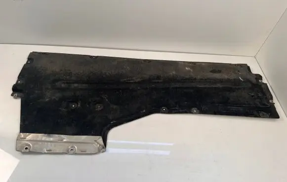 BMW M5 F90 Side bottom protection 7478506 8081660