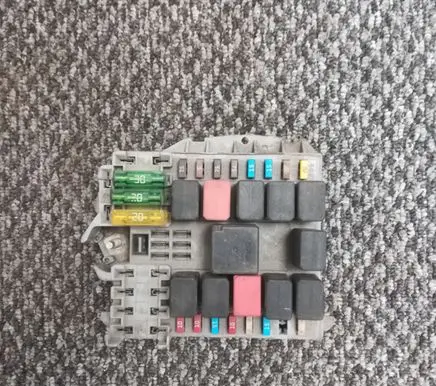 Iveco Daily 45 - 49.10 Fuse module 69501171