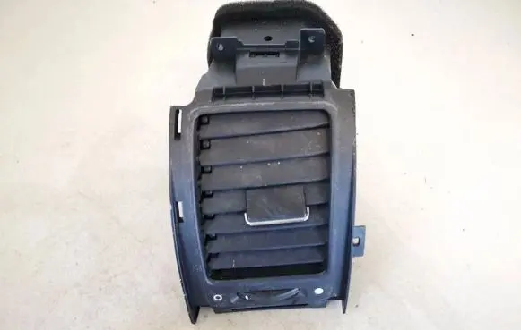 Honda CR-V Dash center air vent grill 77620swwe020m1 77620-sww-e020-m1