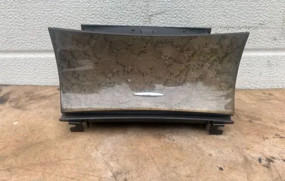 Mercedes-Benz E W211 Car ashtray A2116802852 2909060813