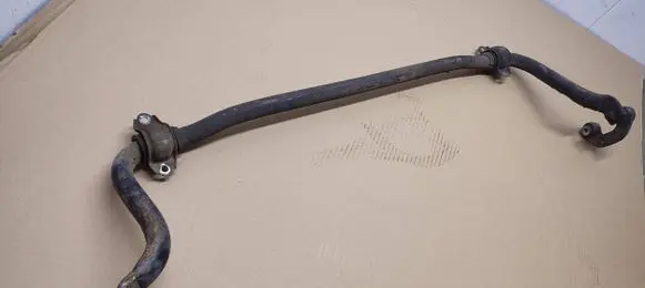 Volkswagen PASSAT B5.5 Front anti-roll bar/sway bar