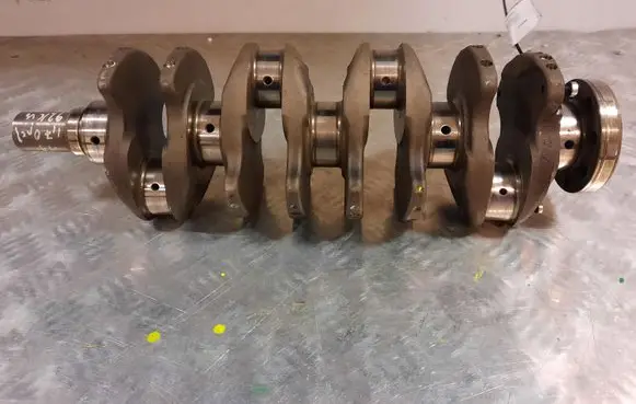 Opel Astra J Crankshaft 