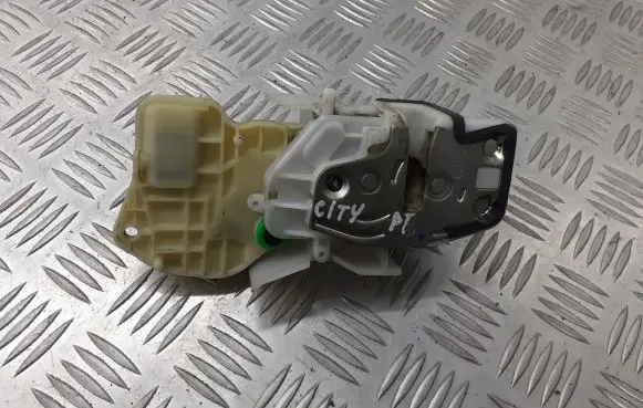 Honda City Rear door lock 051005
