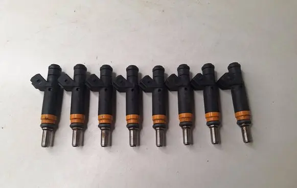BMW 7 E65 E66 Fuel injector 7506924 1326B07699