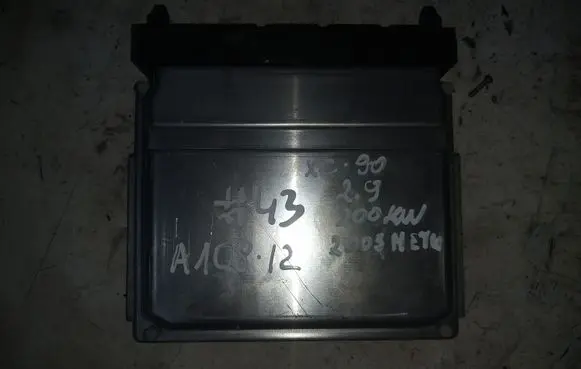Volvo XC90 Other control units/modules 08675761