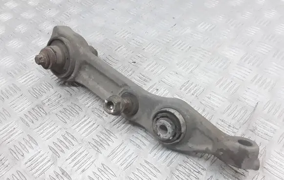 Mercedes-Benz CLS C219 Front lower control arm/wishbone 2113308107