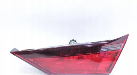BMW 1 F40 Tailgate rear/tail lights 7450650