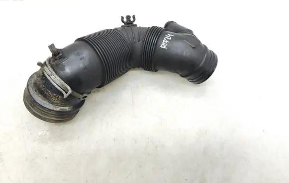 Audi TT TTS Mk2 Air intake hose/pipe 3C0129654P