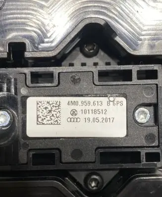 Audi A5 Front seat light 80A947135AN 01261272 000002928