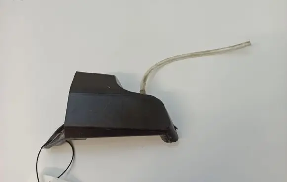Mercedes-Benz E W212 Rain gutter A2128320825