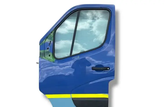 Opel Movano B Front door