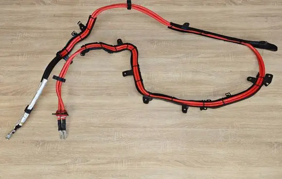 BMW 4 G22 G23 G24 G26 Positive cable (battery) 9107457