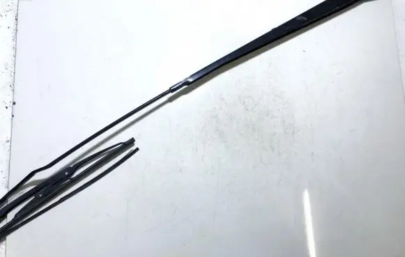 Citroen C5 Front wiper blade arm