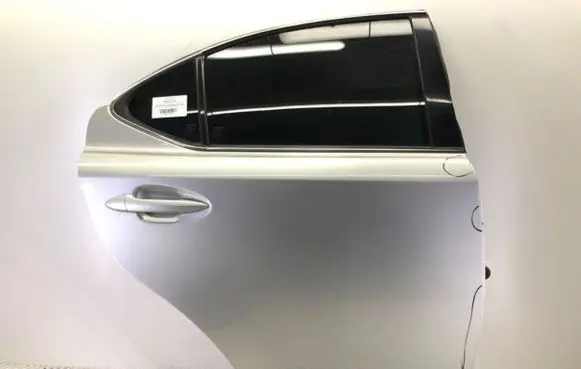 Lexus IS 220D-250-350 Rear door