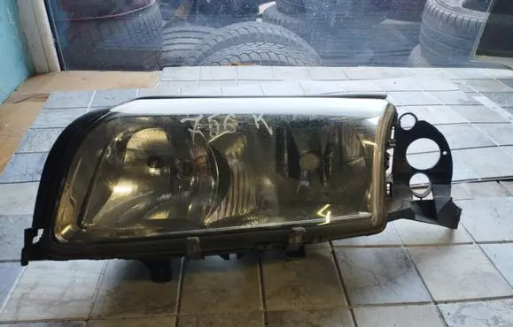 Volvo S80 Headlight/headlamp 8693557 89007829