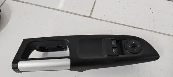 Ford Focus Electric window control switch DT1T14A132FA 0809142016 10094259