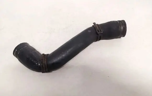 Audi TT Mk1 Engine coolant pipe/hose 1j0122101m