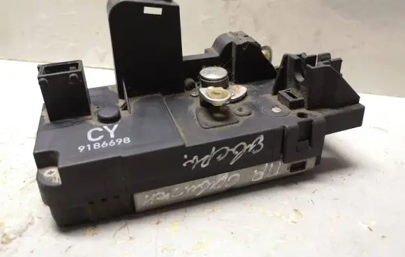 Opel Combo C Sliding door lock 9186698