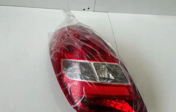 Hyundai i20 (PB PBT) Rear/tail lights 924011J000