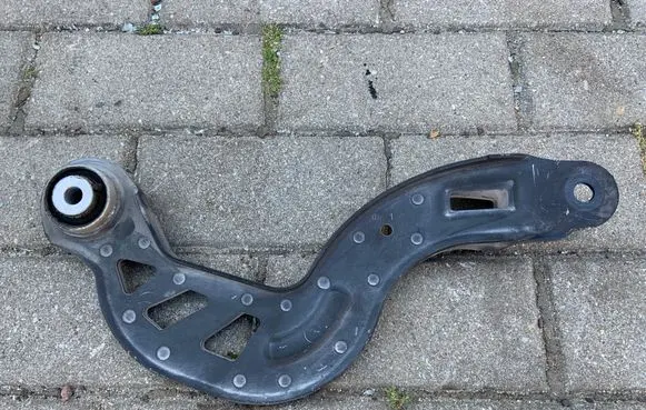 Mercedes-Benz CLA C117 X117 W117 Rear upper control arm/wishbone A2463501006