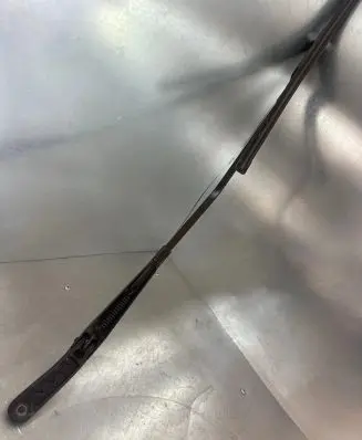 Audi A6 S6 C7 4G Front wiper blade arm 4G1955408B