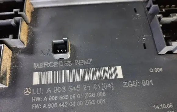 Mercedes-Benz Sprinter W906 Comfort/convenience module A9065452101 A9065450601