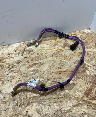 Audi Q7 4M Positive cable (battery) 4M0971227CB 1AB010821C