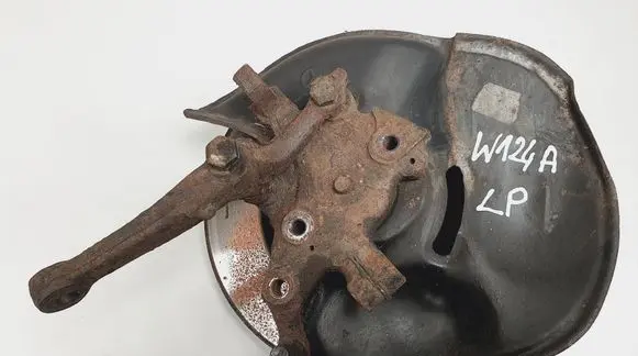 Mercedes-Benz E W124 Front wheel hub