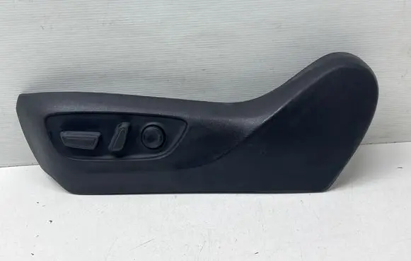 Toyota Highlander XU70 Seat trim 718120R140